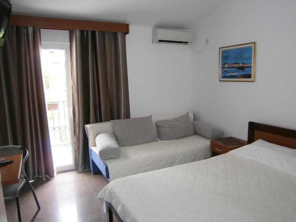 Mijovic Apartments Budva Quarto foto